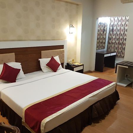 Hotel Sitara Residency Hyderabad Eksteriør billede