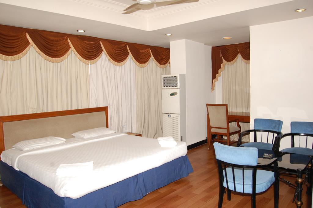 Hotel Sitara Residency Hyderabad Værelse billede