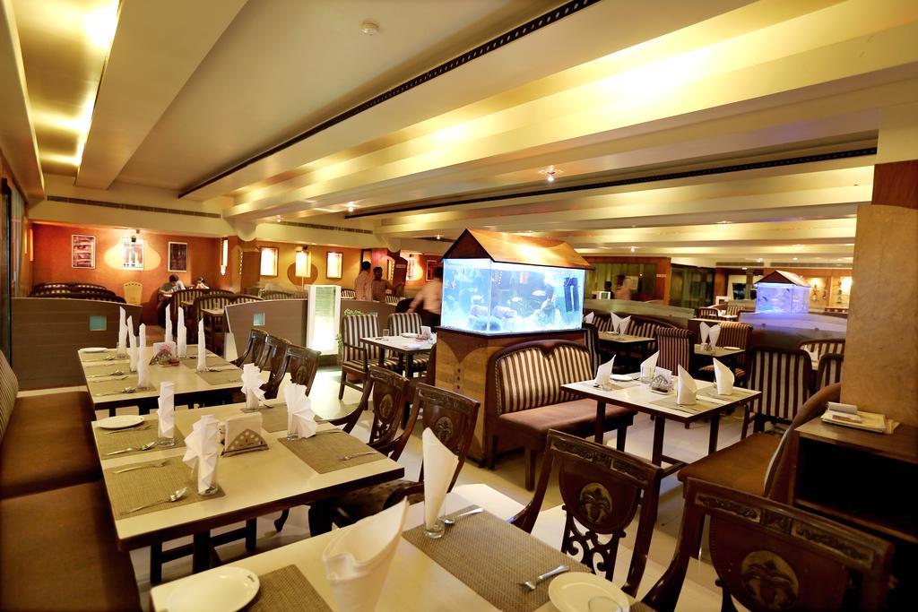 Hotel Sitara Residency Hyderabad Eksteriør billede